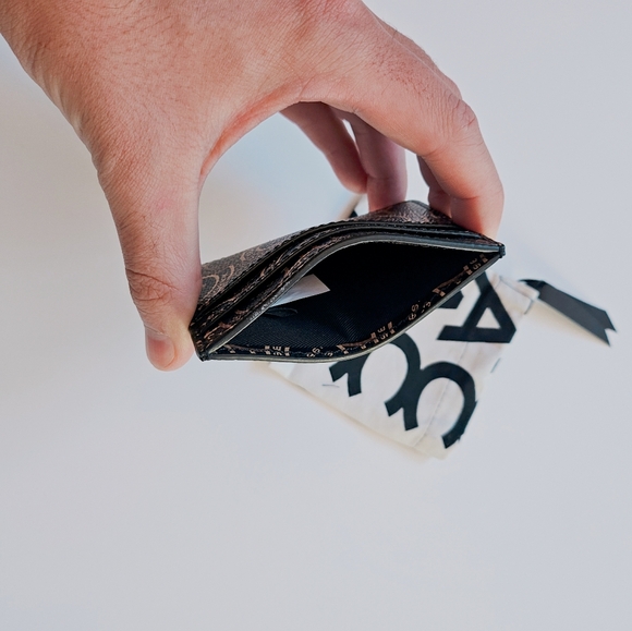 MARC JACOBS Card Holder - Picture 3 of 5